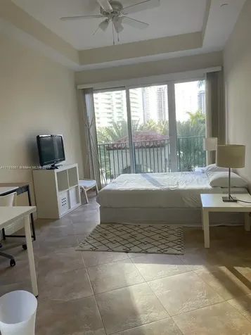 20000 E Country Club Drive Aventura FL 33180