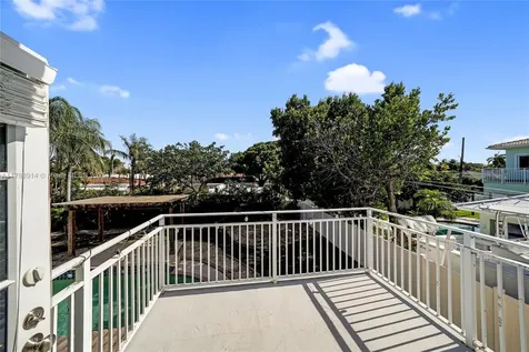 2680 NE 22nd Court Pompano Beach FL 33062