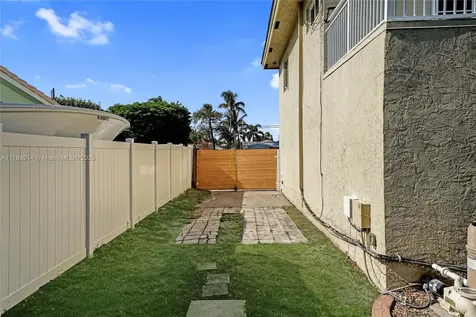 2680 NE 22nd Court Pompano Beach FL 33062