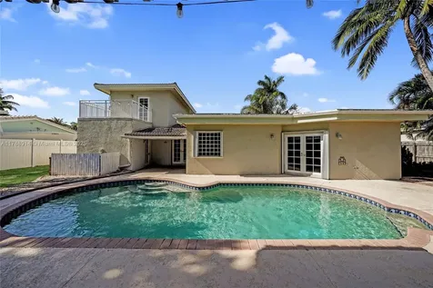 2680 NE 22nd Court Pompano Beach FL 33062