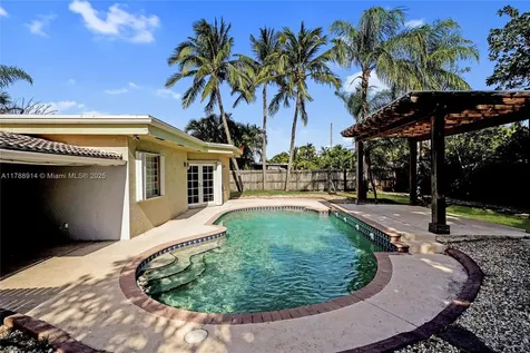2680 NE 22nd Court Pompano Beach FL 33062