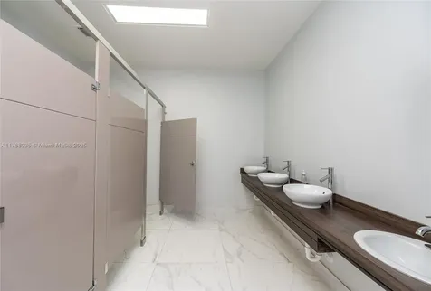 10450 NW 33rd Street Doral FL 33172