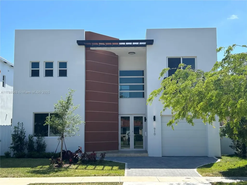 910 SW 24th Road Miami FL 33129