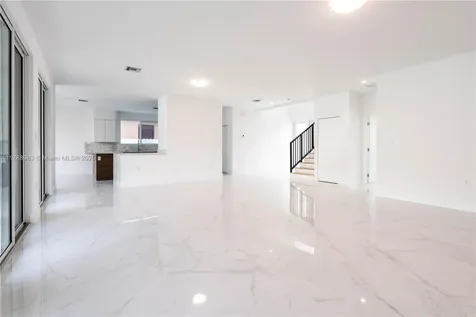 910 SW 24th Road Miami FL 33129