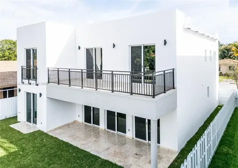 910 SW 24th Road Miami FL 33129