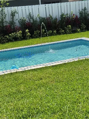 910 SW 24th Road Miami FL 33129
