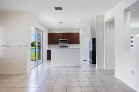 166 SE 22nd Avenue Homestead FL 33033