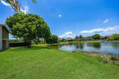 166 SE 22nd Avenue Homestead FL 33033
