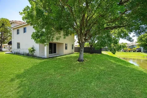 166 SE 22nd Avenue Homestead FL 33033