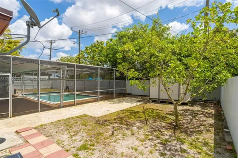 2740 NW 175th Street Miami Gardens FL 33056