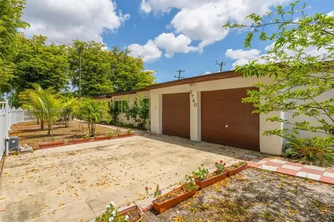 2740 NW 175th Street Miami Gardens FL 33056