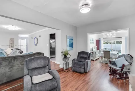 2740 NW 175th Street Miami Gardens FL 33056