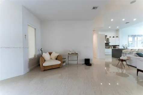 4021 E Lake Estates Drive Davie FL 33328