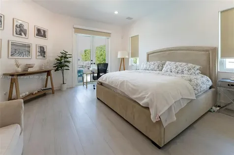 4021 E Lake Estates Drive Davie FL 33328