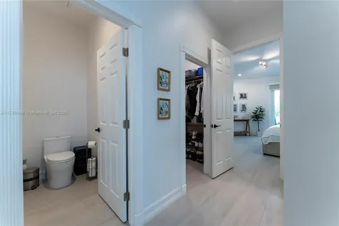 4021 E Lake Estates Drive Davie FL 33328