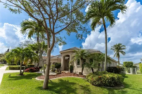 4021 E Lake Estates Drive Davie FL 33328
