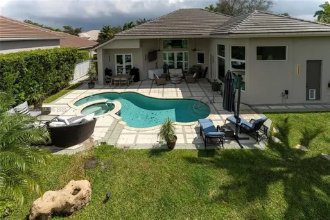4021 E Lake Estates Drive Davie FL 33328