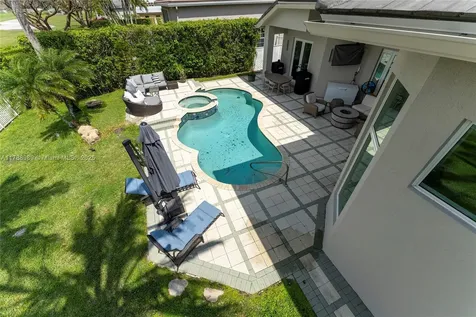 4021 E Lake Estates Drive Davie FL 33328