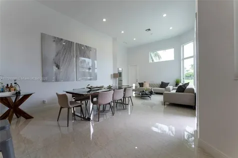 4021 E Lake Estates Drive Davie FL 33328
