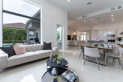 4021 E Lake Estates Drive Davie FL 33328