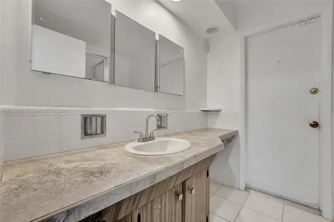 1032 SW 11th Street Boca Raton FL 33486