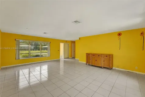 1032 SW 11th Street Boca Raton FL 33486