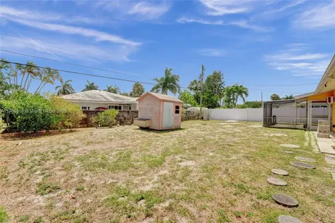 1032 SW 11th Street Boca Raton FL 33486
