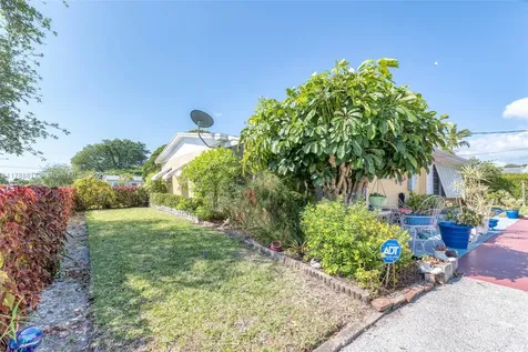 10005 Nicaragua Drive Cutler Bay FL 33189