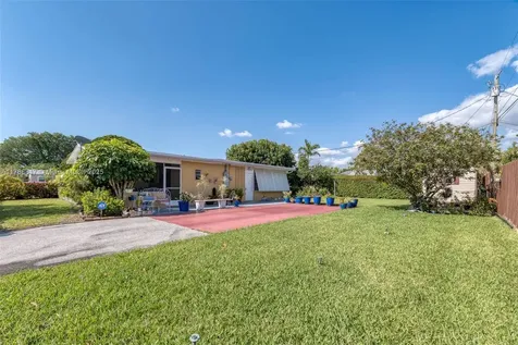 10005 Nicaragua Drive Cutler Bay FL 33189