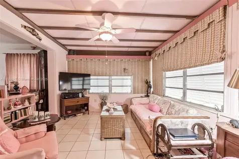 10005 Nicaragua Drive Cutler Bay FL 33189