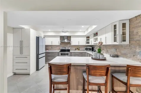 8735 SW 113th Court Miami FL 33173