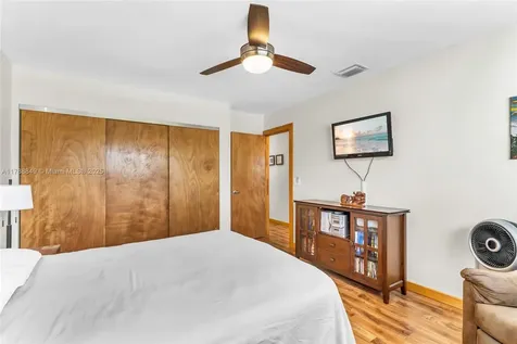 8735 SW 113th Court Miami FL 33173