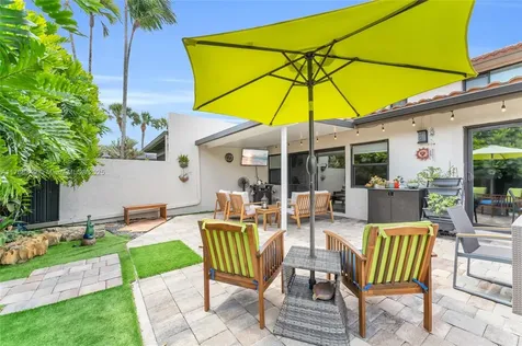 8735 SW 113th Court Miami FL 33173