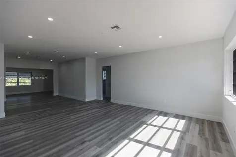 101 NW 62nd Court Miami FL 33126