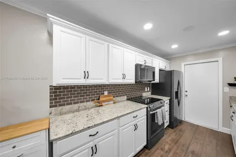 18596 Bradenton Road Fort Myers FL 33967