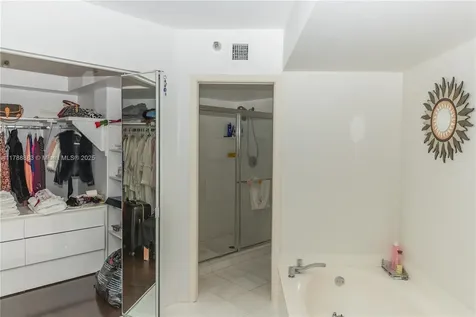 3530 Mystic Pointe Drive Aventura FL 33180