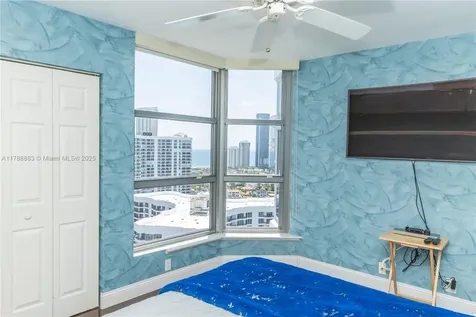 3530 Mystic Pointe Drive Aventura FL 33180