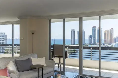 3530 Mystic Pointe Drive Aventura FL 33180