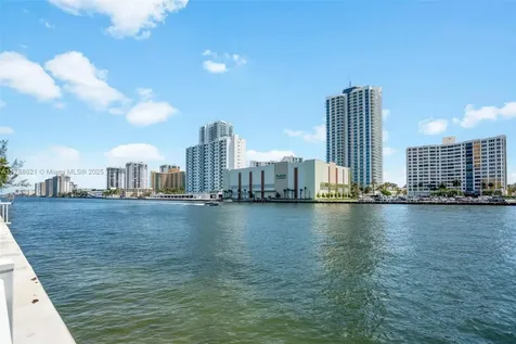600 Parkview Drive Hallandale Beach FL 33009