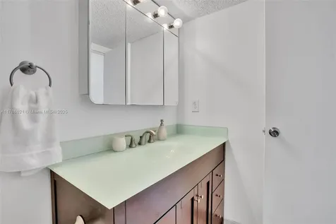 600 Parkview Drive Hallandale Beach FL 33009