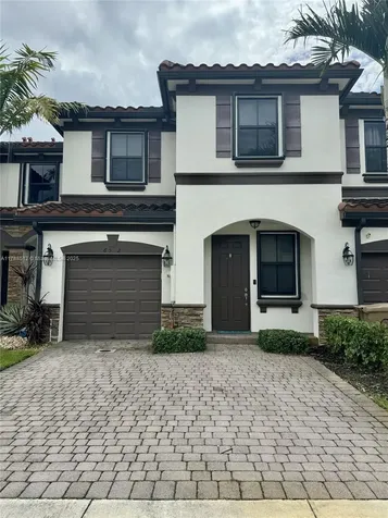 6532 S Anise Court Davie FL 33314