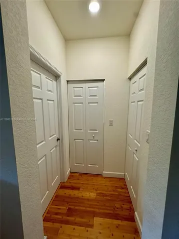 6532 S Anise Court Davie FL 33314