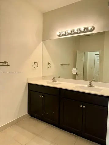 6532 S Anise Court Davie FL 33314