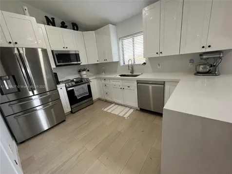 13549 SW 285th Terrace Homestead FL 33033
