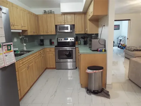 5988 NW 24th Place Sunrise FL 33313