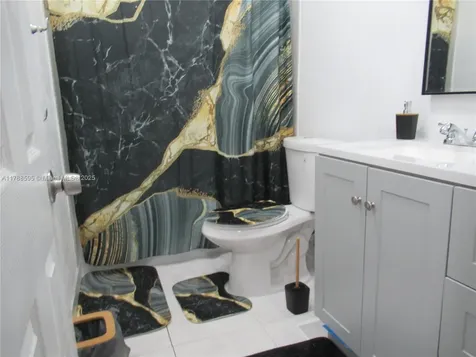 5988 NW 24th Place Sunrise FL 33313