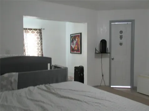 5988 NW 24th Place Sunrise FL 33313
