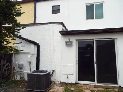 5988 NW 24th Place Sunrise FL 33313