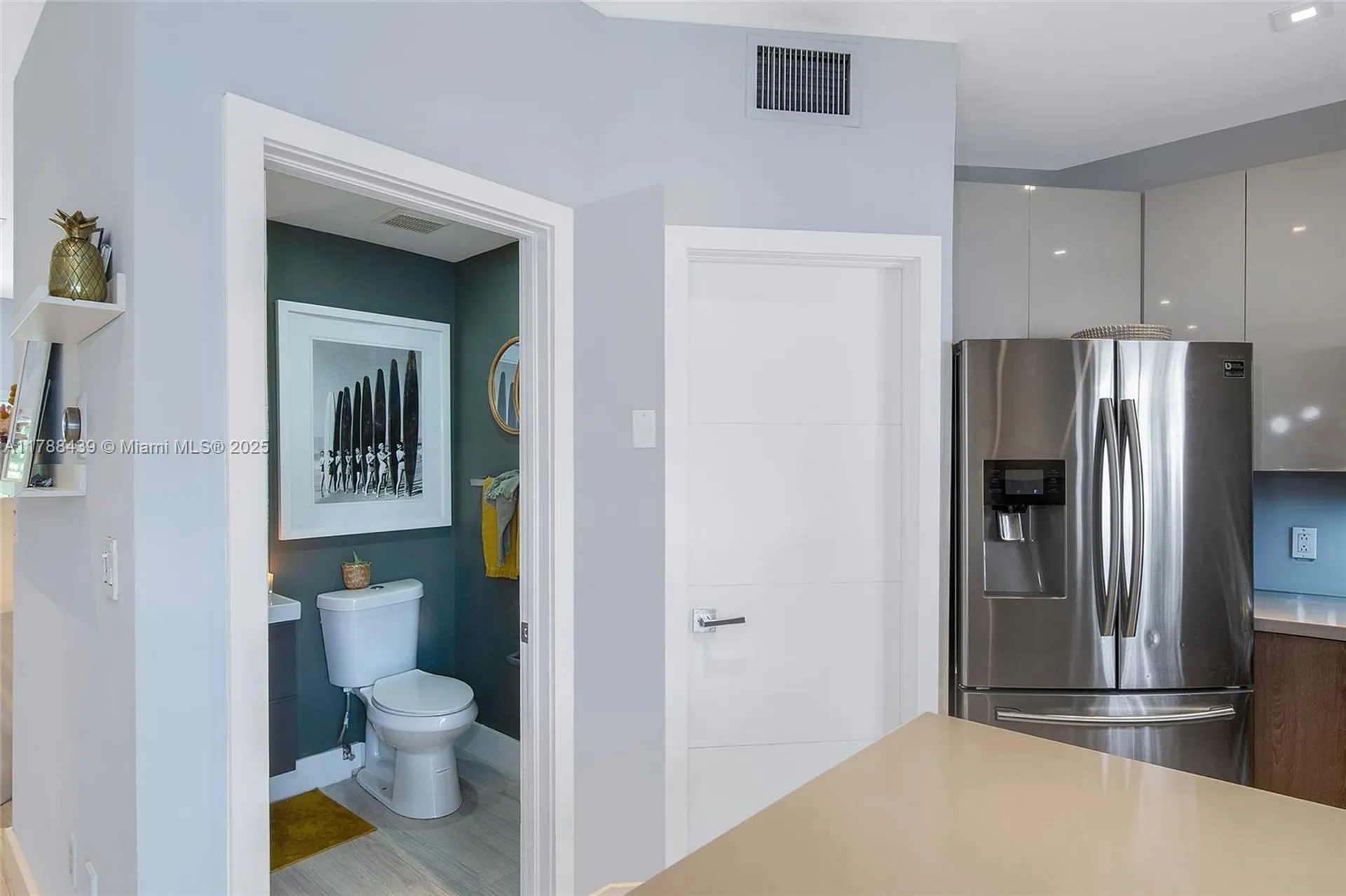 381 Franklin Street Hollywood FL 33019