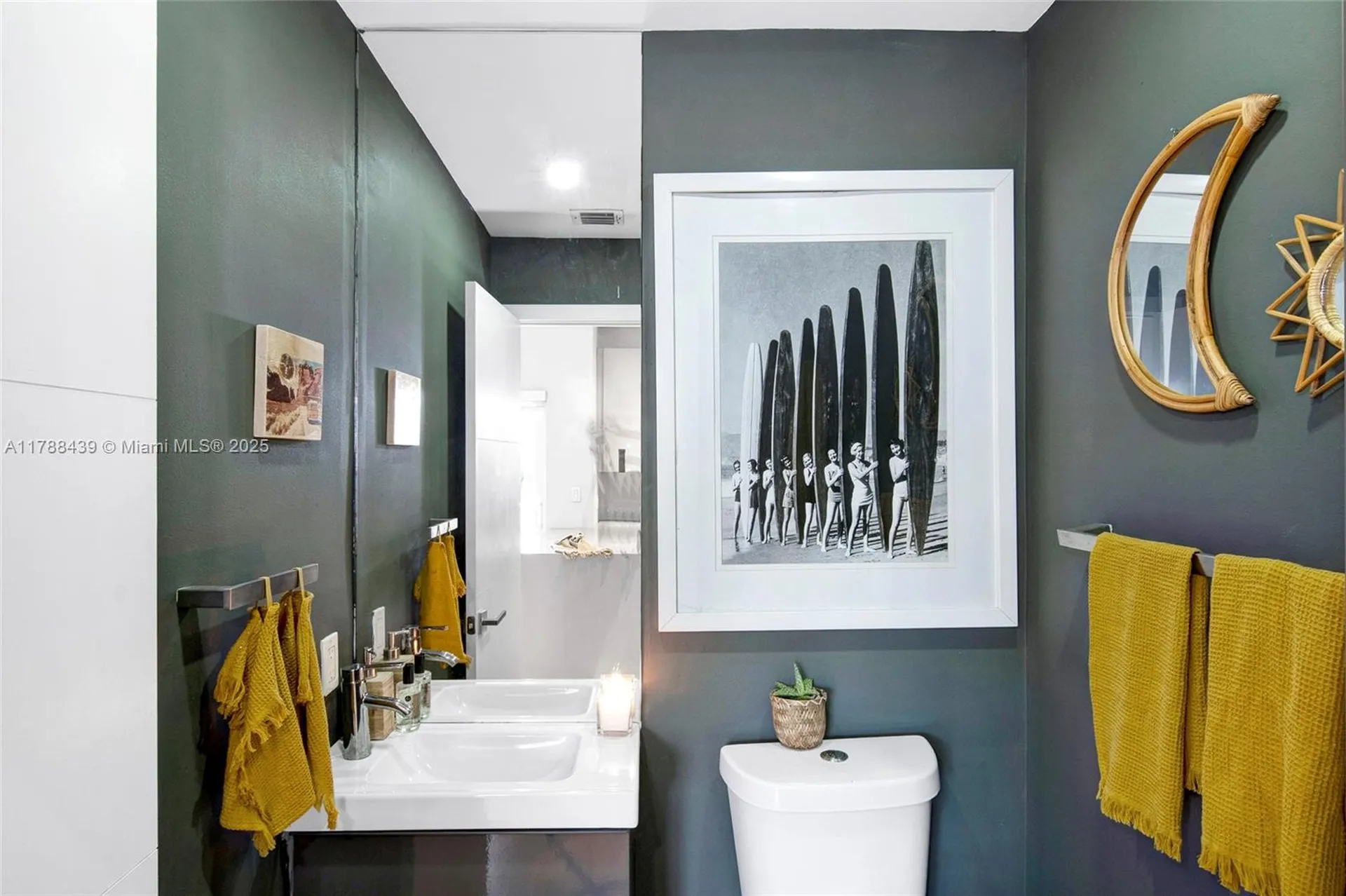 381 Franklin Street Hollywood FL 33019